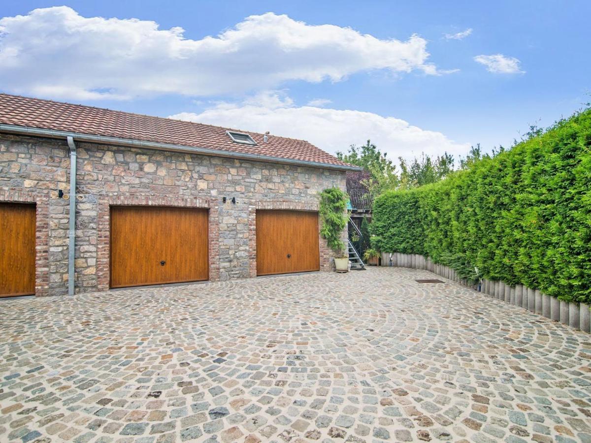 Enjoy A Relaxing Break For Two And Discover Durbuy Biron 객실 사진